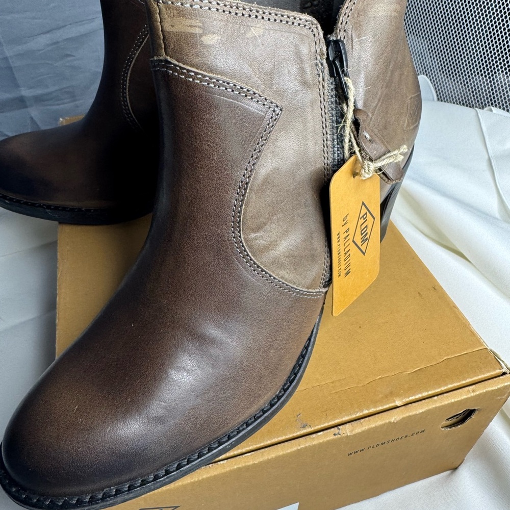 Palladium Brown Leather Ankle Boots